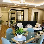 El Capricho Del Arco_apartamentos Catedral Burgo